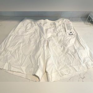 Lululemon Pace Breaker white shorts men’s L